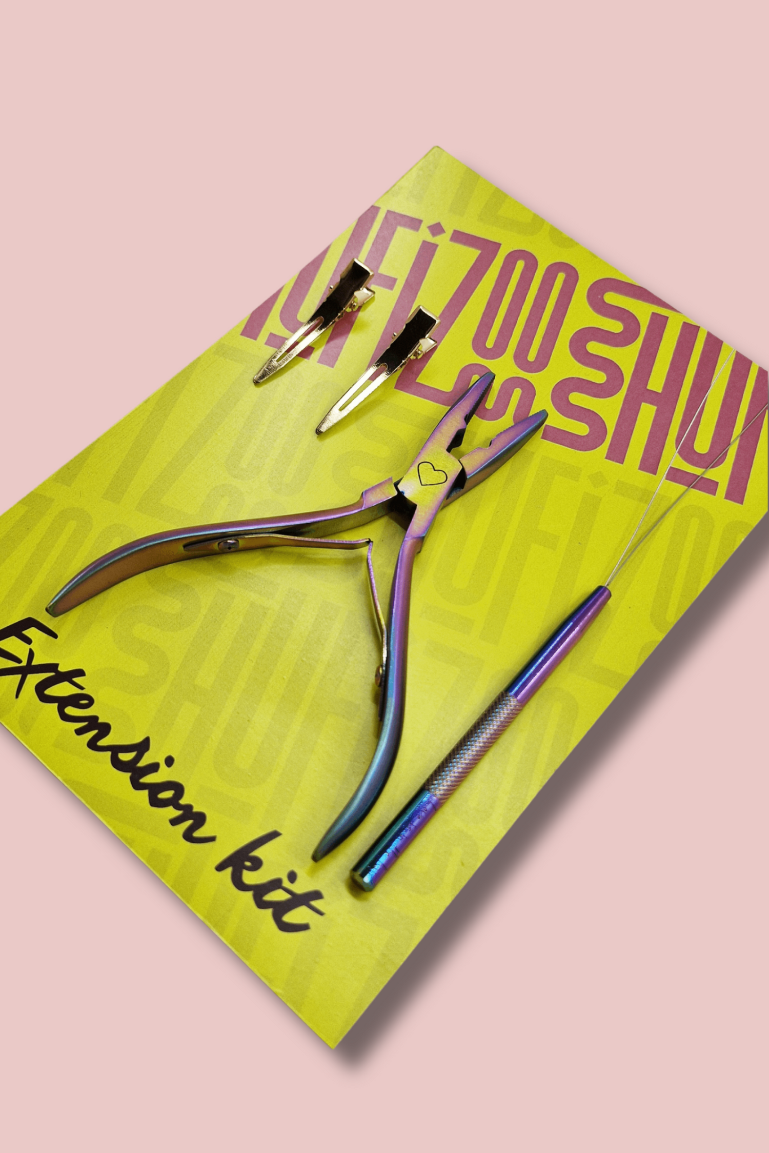 ערכה המכילה פלייר, מסרגה וקליפסים ממתכת - ומיועדת לחיבור עצמאי של תוספות שיער