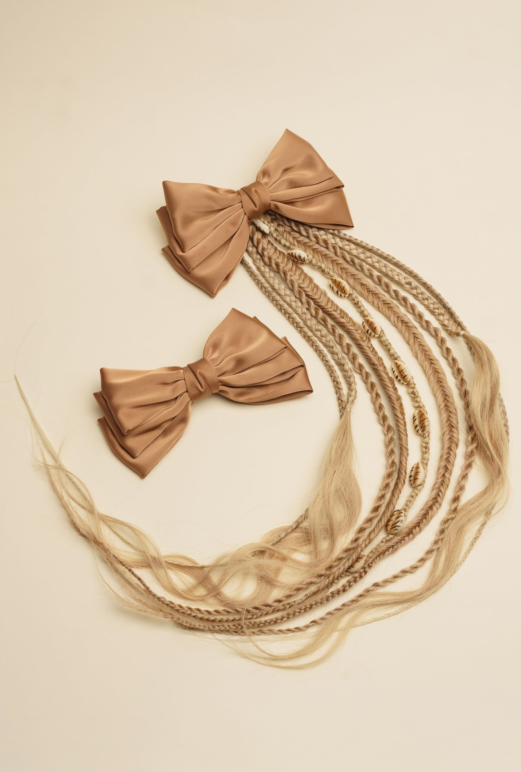 סט על פפיון מהקולקציה החומה