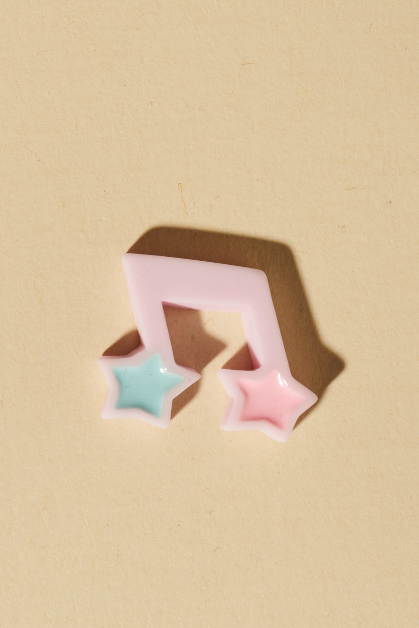 צ&
