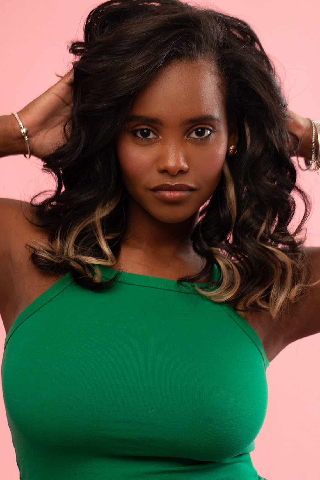 גוון שיער טבעי - צבע קרמל