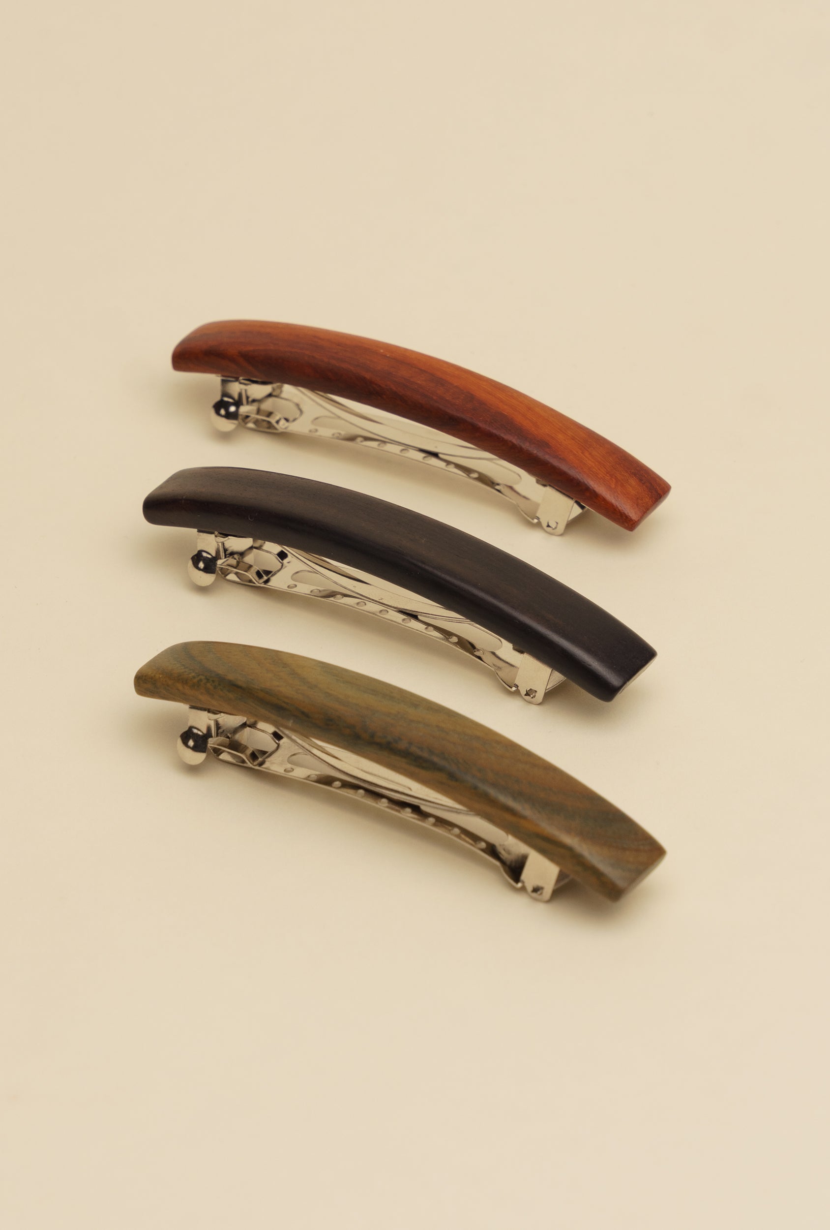 סט על סיכות עץ