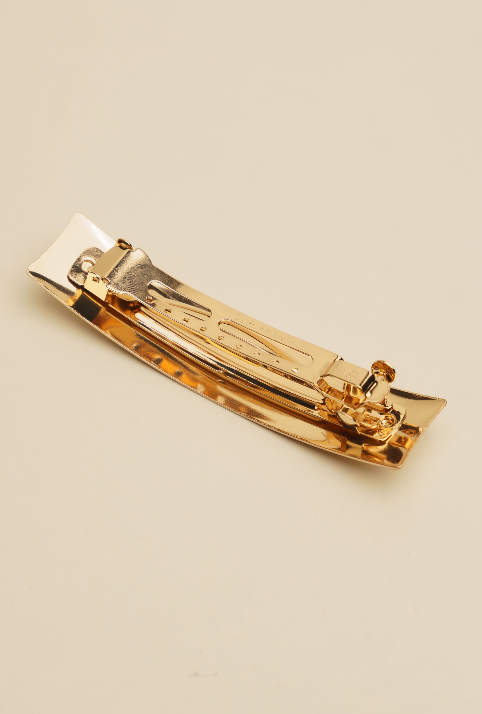 קולקציית סיכות מתכת