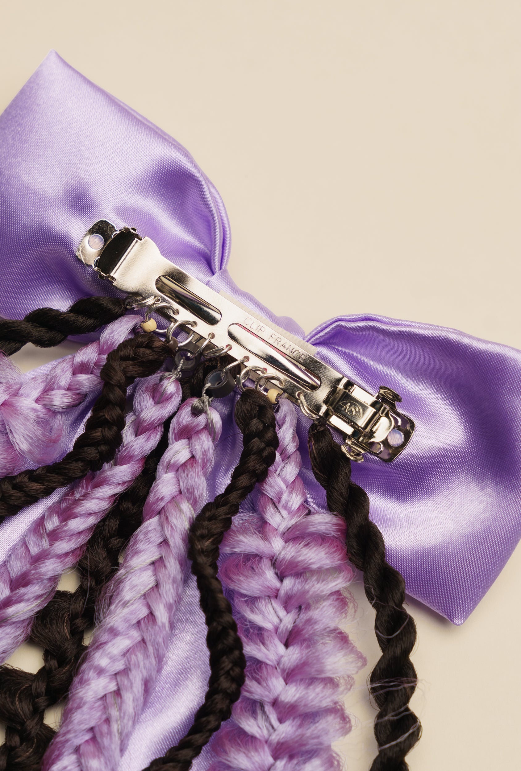 פפיון מהקולקציה הסגולה