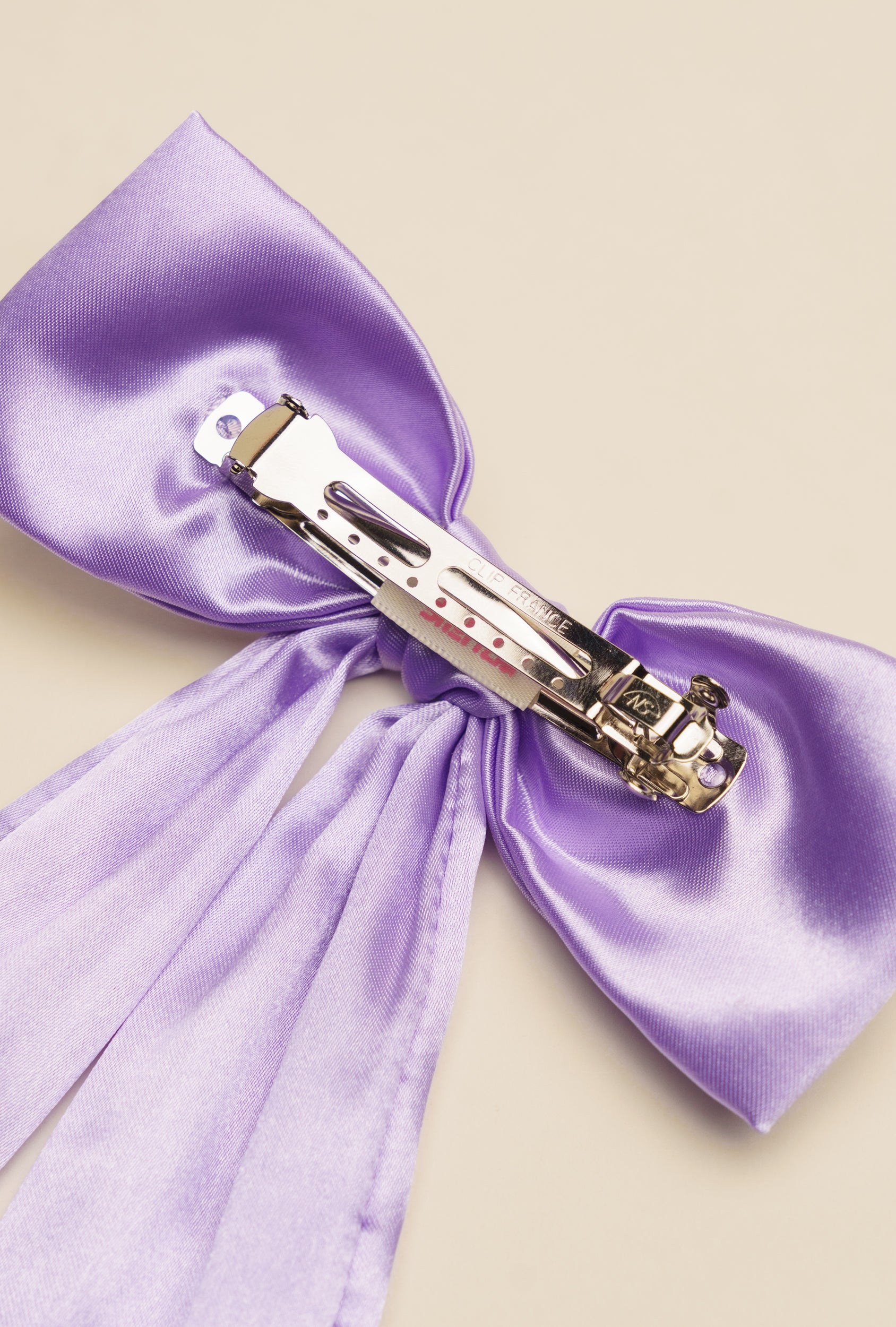 פפיון מהקולקציה הסגולה