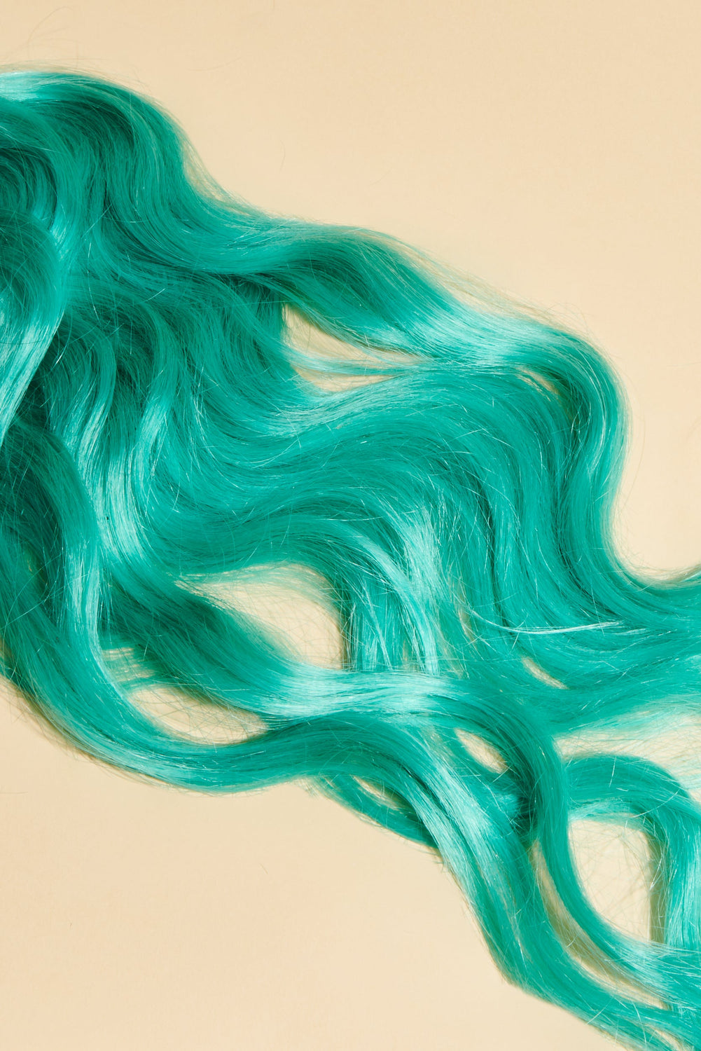 פקשוט שלי תוספות שיער טבעיות, במרקם גלי - בצבע טורקיז בהיר