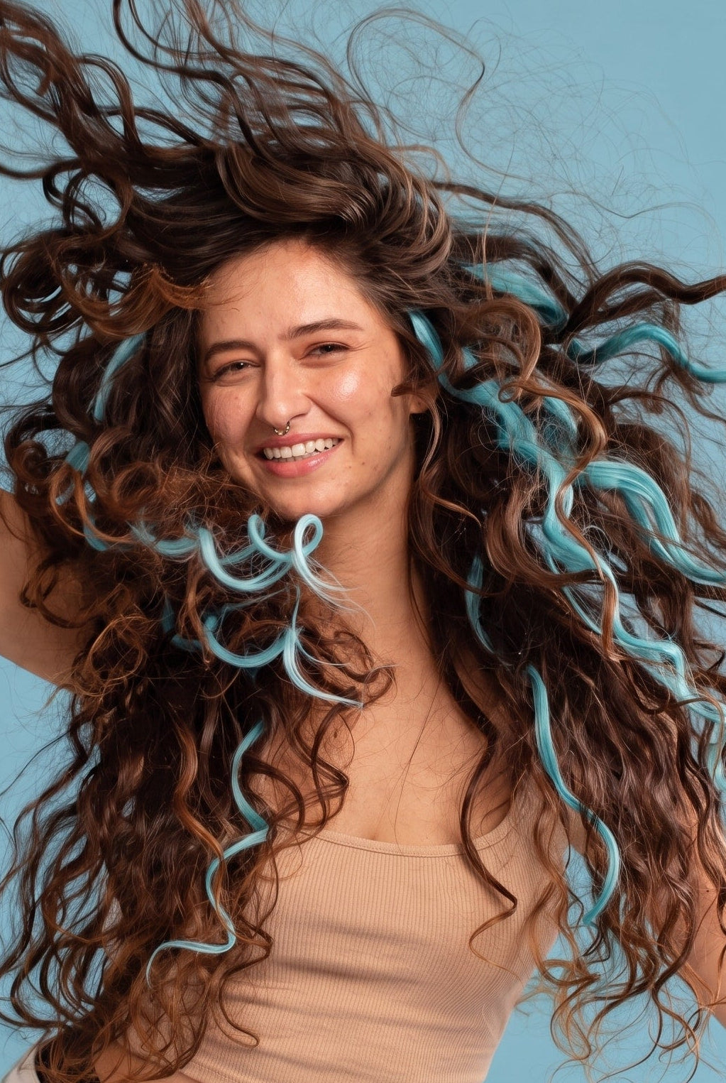 גוון שיער טבעי - תכלת